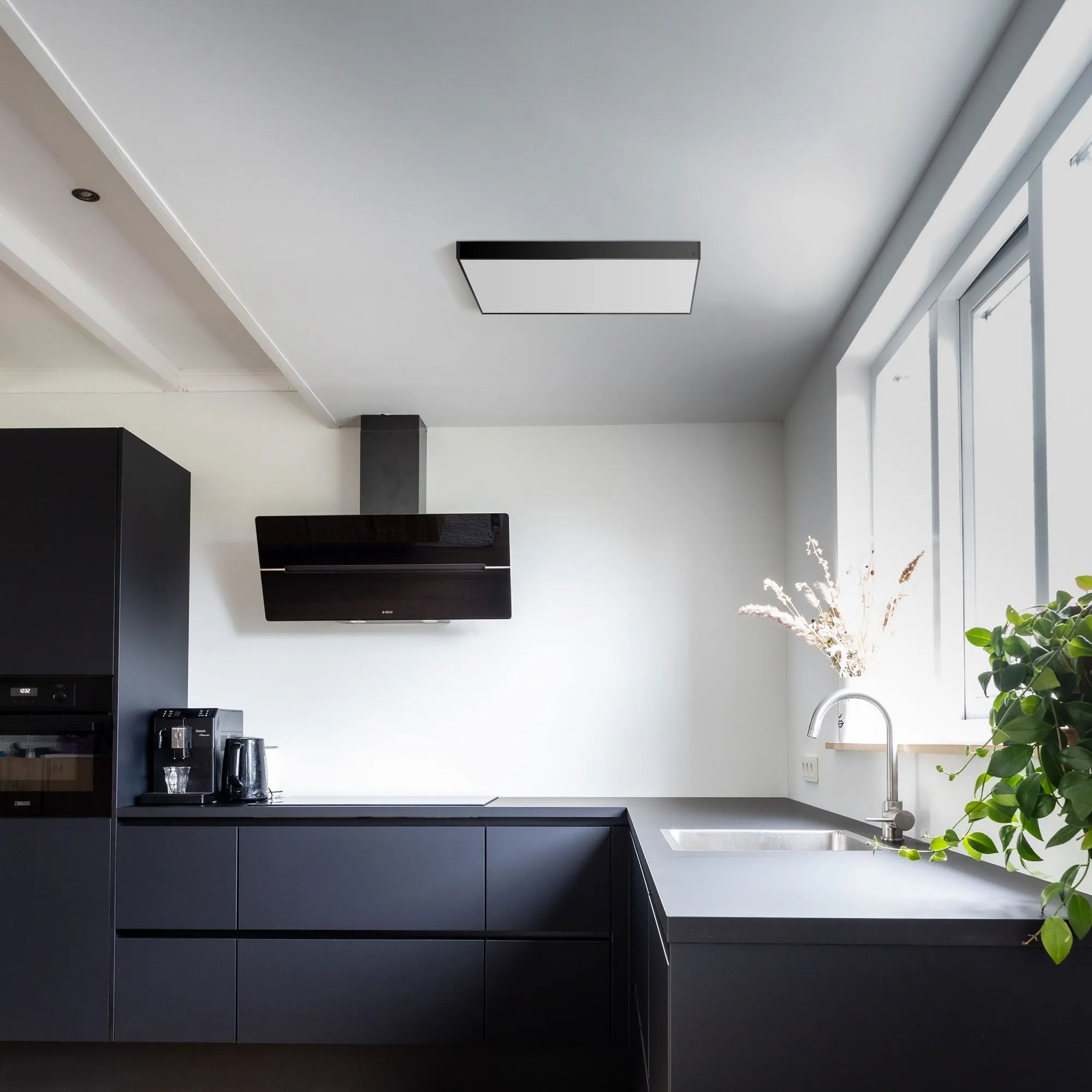 ⭐ Ramka natynkowa do paneli LED 60x60 cm czarna ⭐