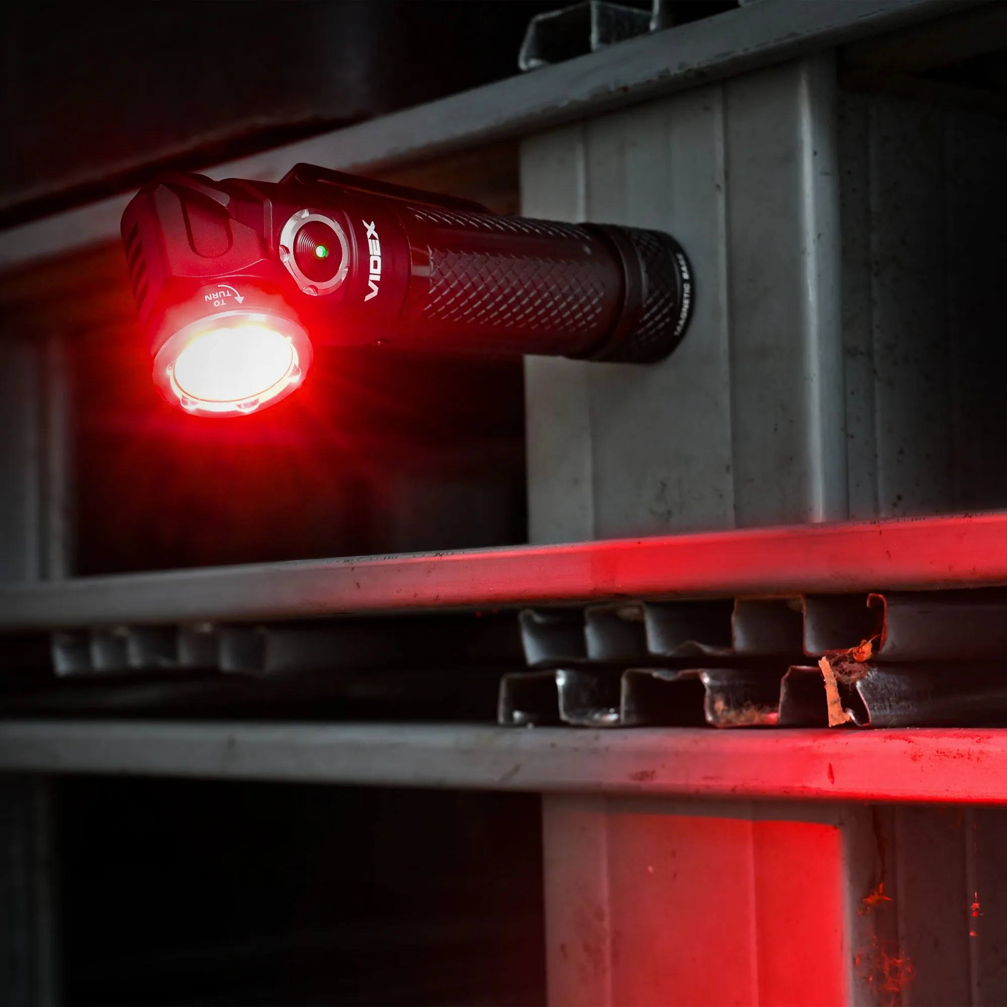 ⭐ Latarka LED przenośna VIDEX 1000Lm 5000K IP66 ⭐