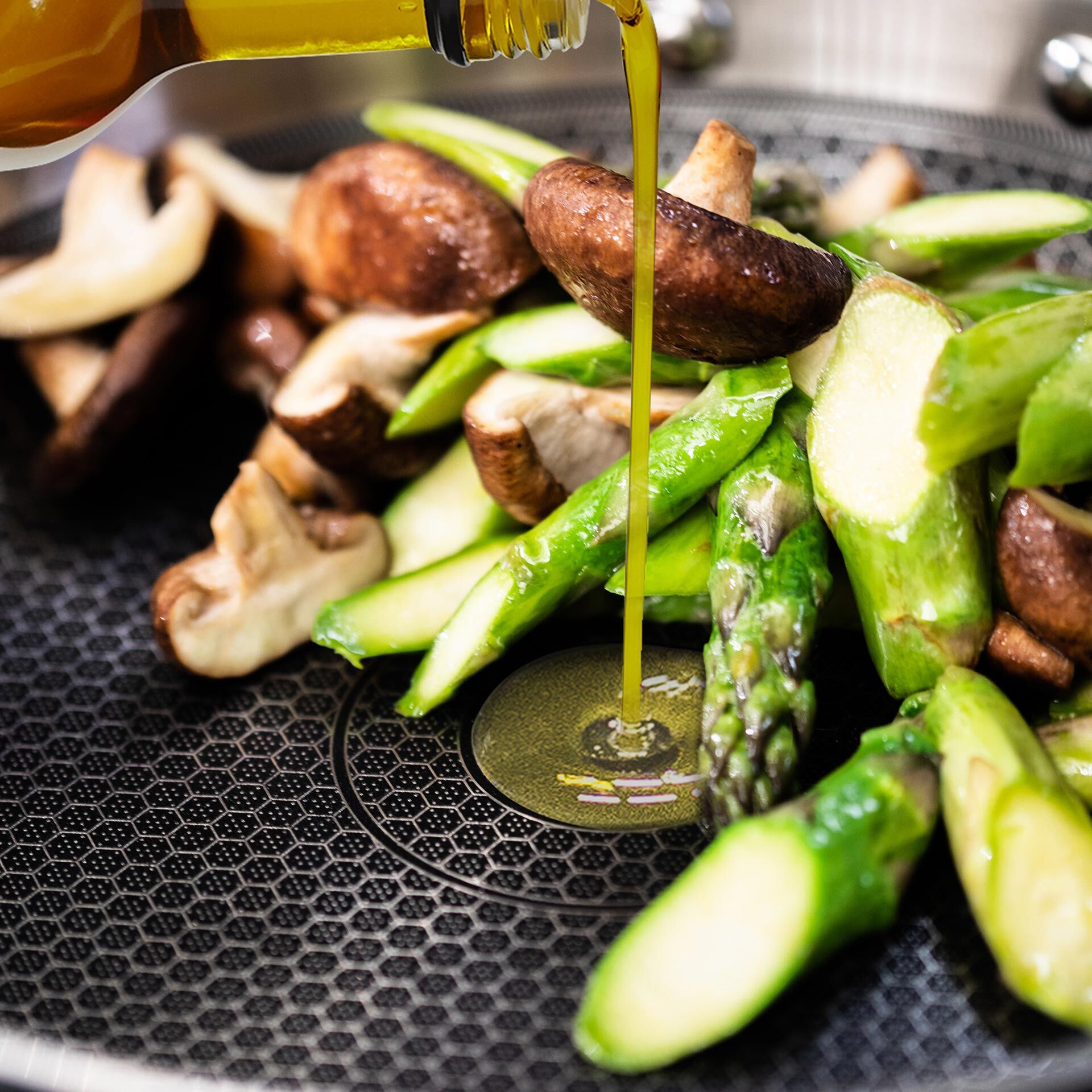 Patelnia Relief 24 cm – idealne smażenie bez przywierania