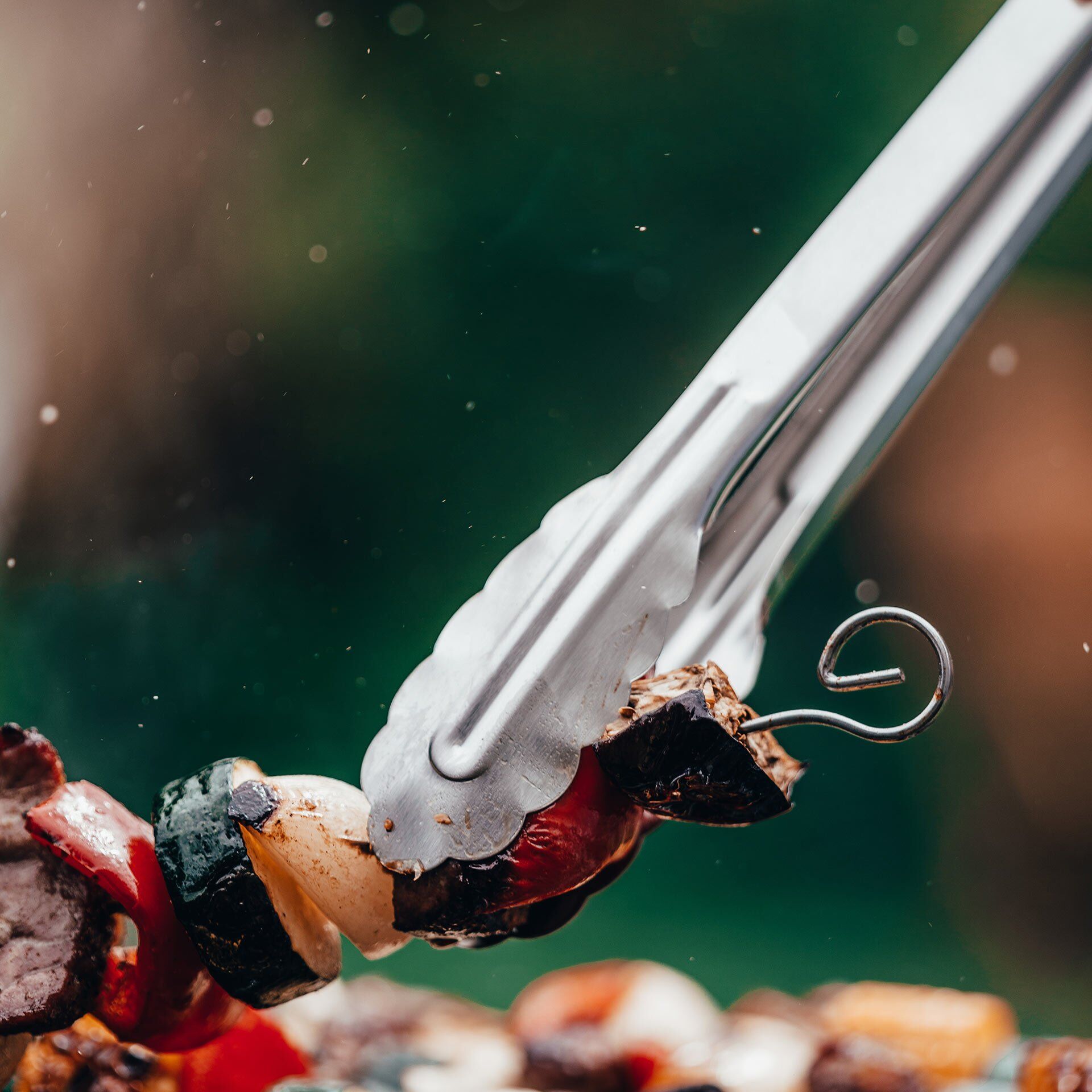 Uniwersalne szczypce 30 cm - wszechstronność w kuchni