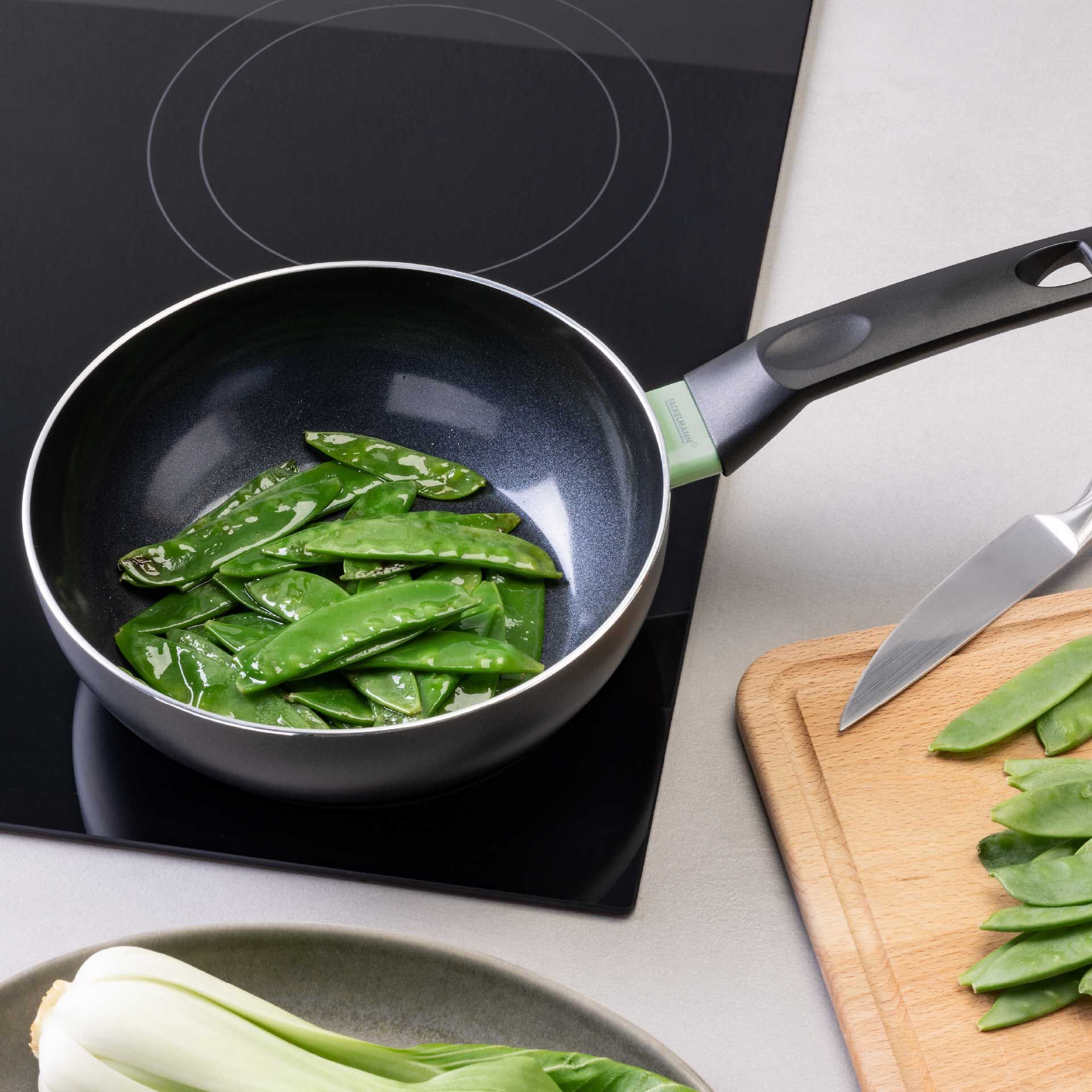 Patelnia wok Brandao – idealna do azjatyckich potraw