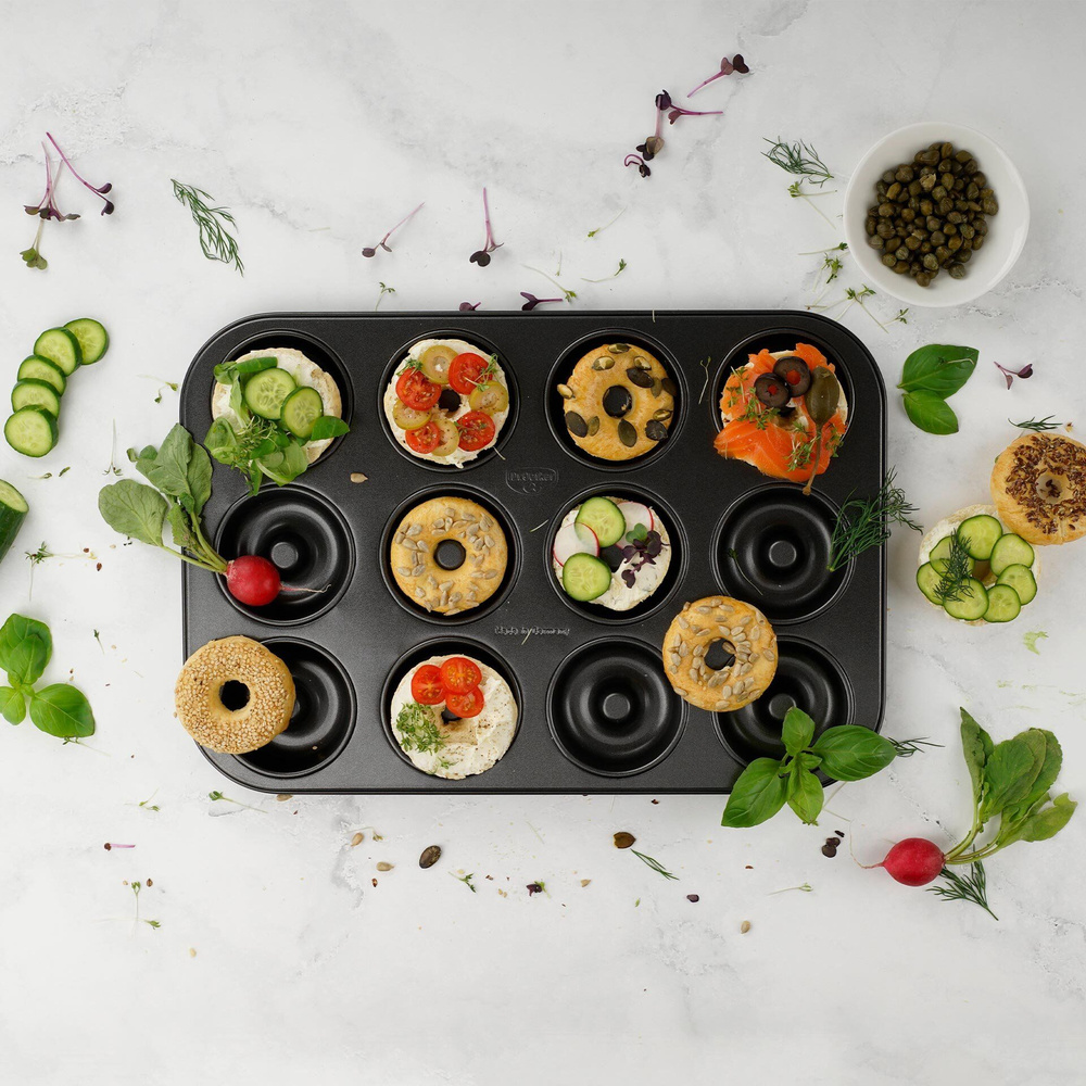 Forma do pieczenia donutów, 12 sztuk Dr. Oetker