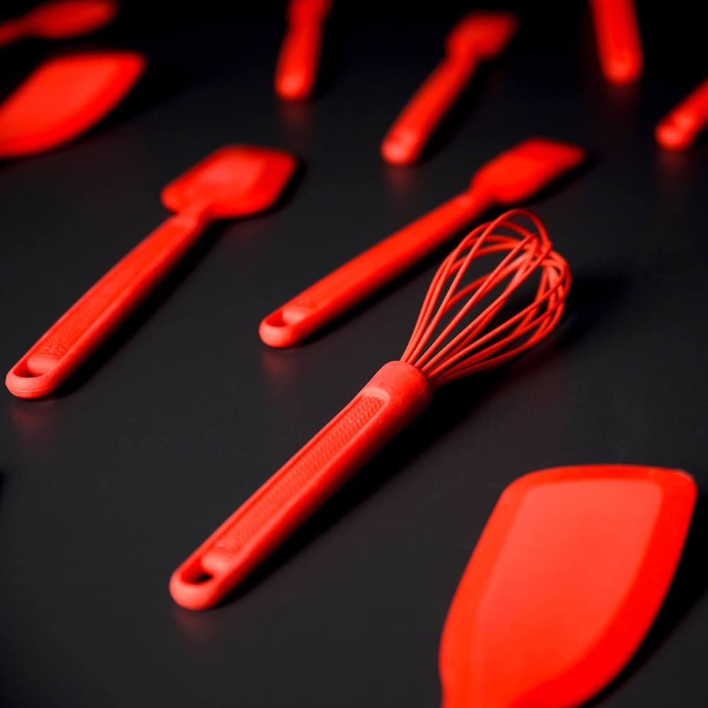 Silikonowa trzepaczka Flexxibel Love, elastyczna, 30 cm Dr. Oetker