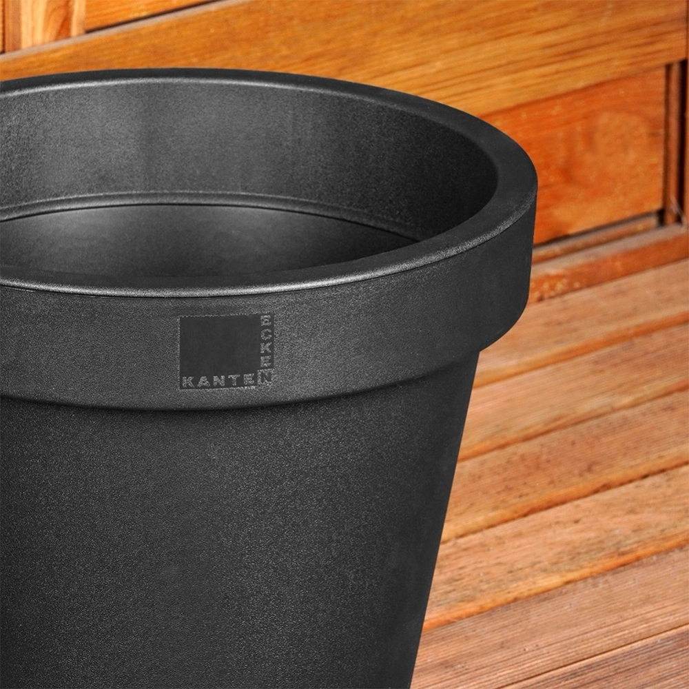 Doniczka ogrodowa plastikowa czarna okrągła 29 cm