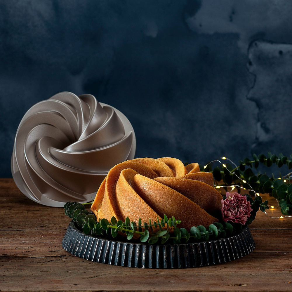 Forma do pieczenia babki, Ø22 cm Dr. Oetker