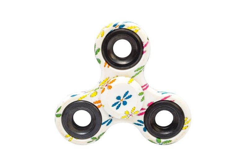 Fidget spinner z nadrukiem 7,5 cm różne wzory