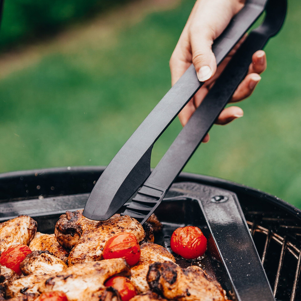 Czarna szczypce do grilla 30 cm FACKELMANN