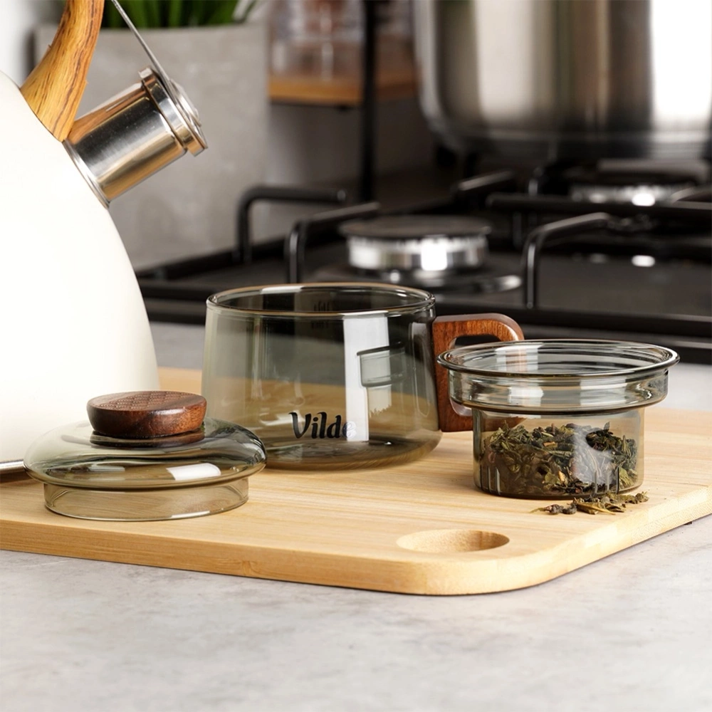 Szklanka z zaparzaczem do herbaty 240 ml