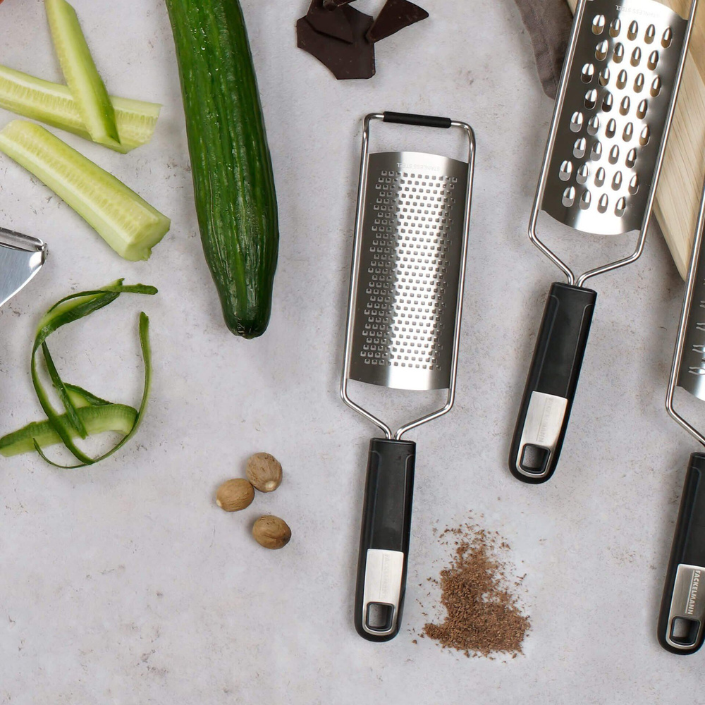 Ręczna tarka do warzyw i owoców - precyzyjne tarcie  FACKELMANN