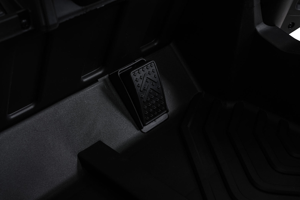 Pojazd Buggy Madman UTV-MX Biały