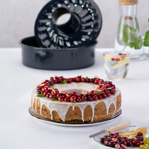 Forma do pieczenia Ø26 cm z Flach- i Rohrboden, emaliowana Dr. Oetker