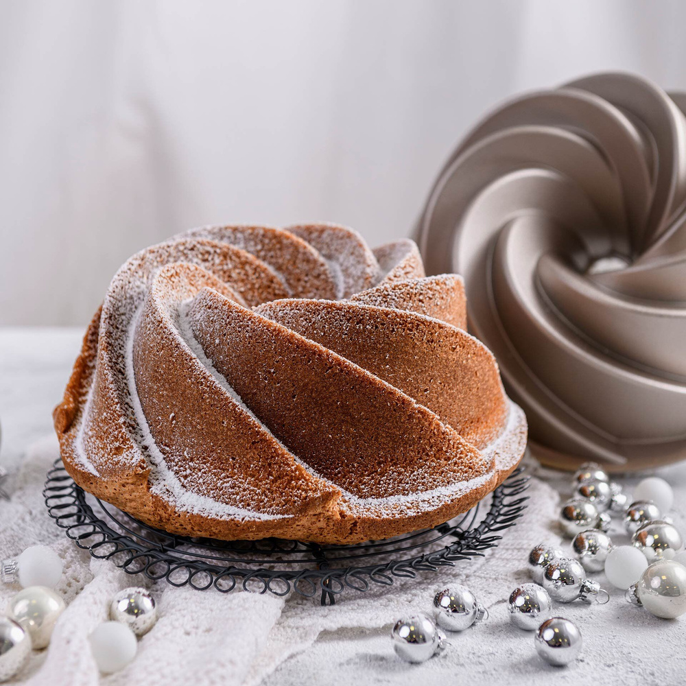 Forma do pieczenia babki, Ø22 cm Dr. Oetker