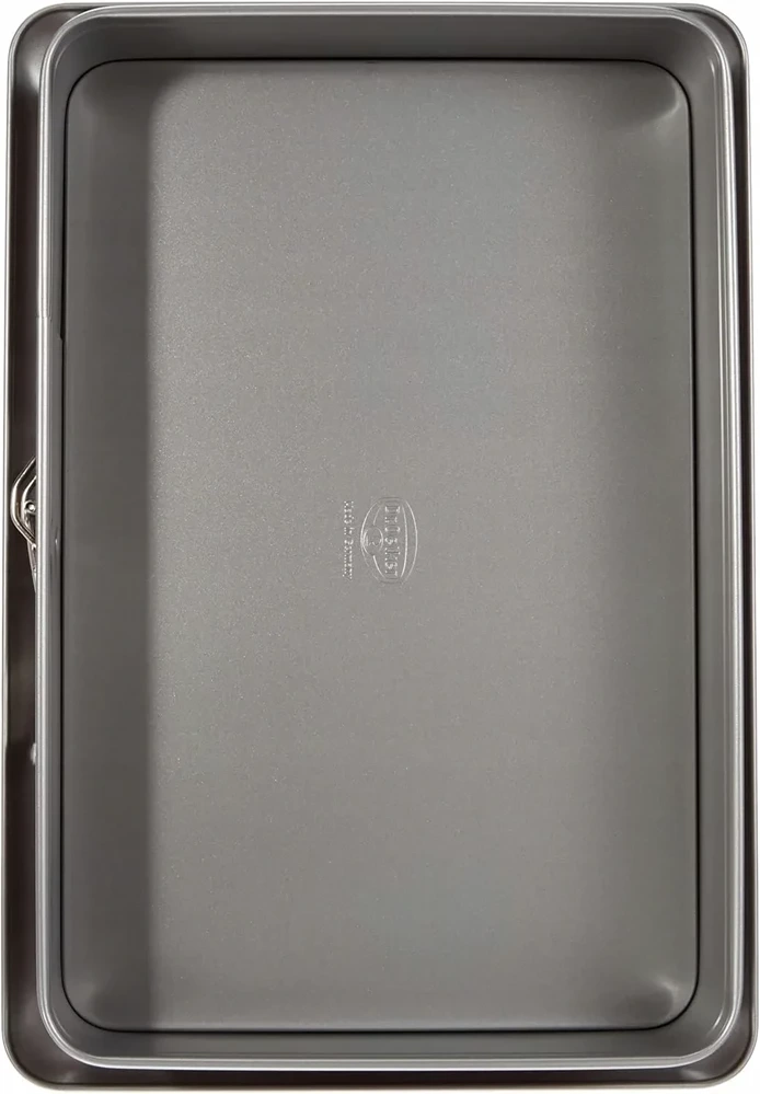 Forma prostokątna do ciasta 38x25x7 cm, nieprzywierająca, czerwo Dr. Oetker