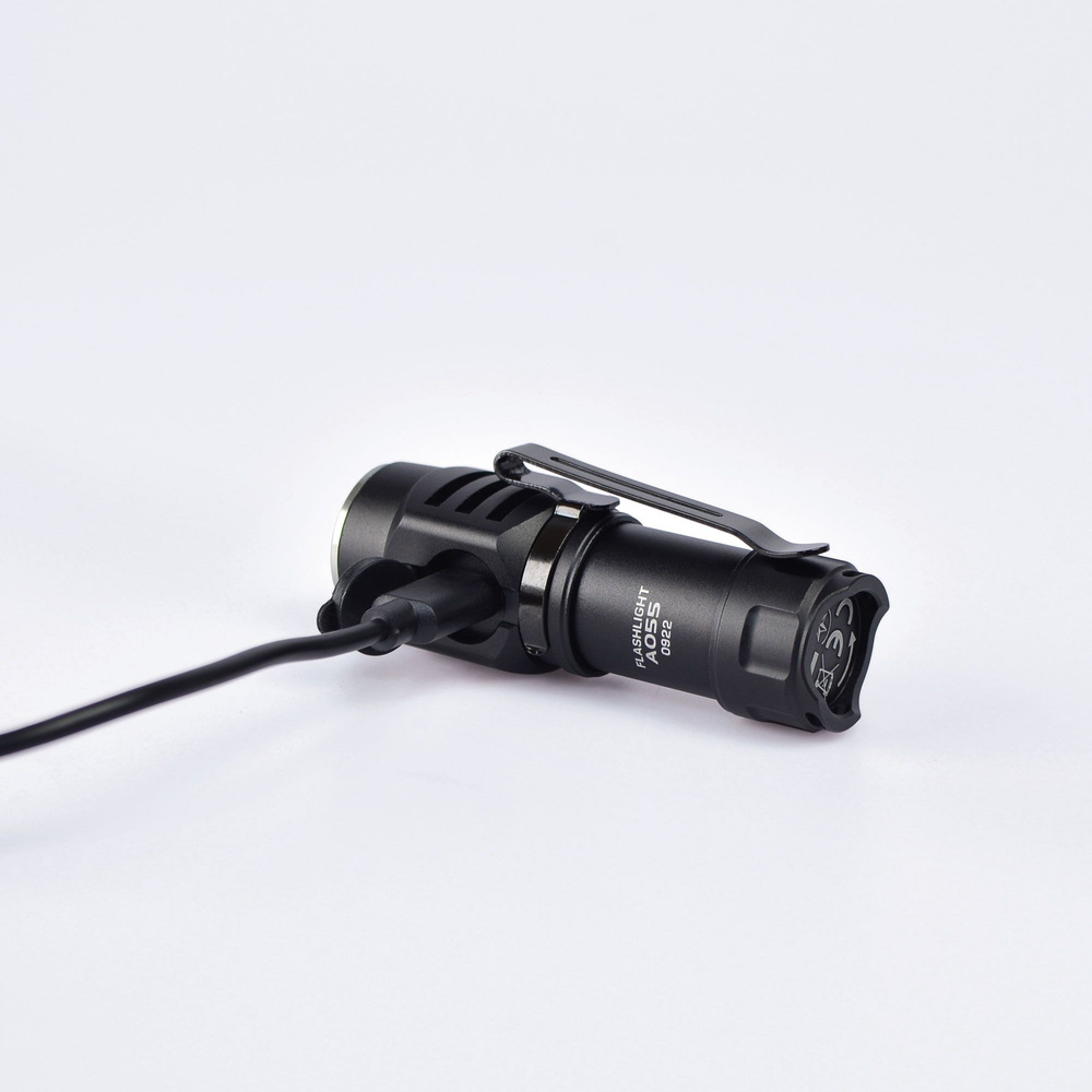 Latarka Videx 10W 600lm IP68 zimna biel 5700k kompaktowa 4 tryby zasięg115m