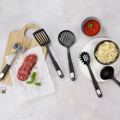 Ręczna tarka do warzyw i owoców - precyzyjne tarcie  FACKELMANN