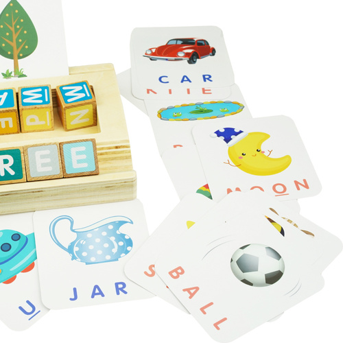 Karty językowe do układania literek i słów na drewnianej podstawce literowanie