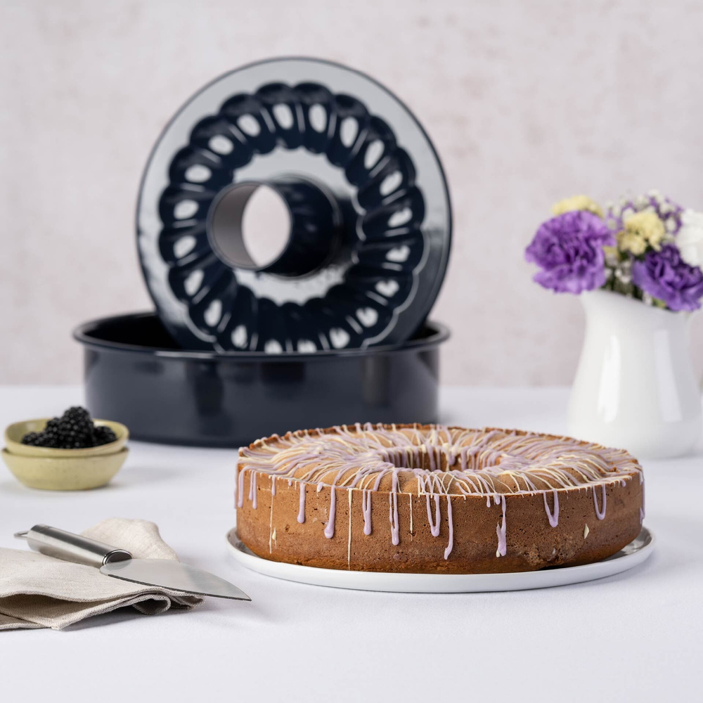 Forma do pieczenia z Flach- oraz Rohrboden, Ø28 cm Dr. Oetker