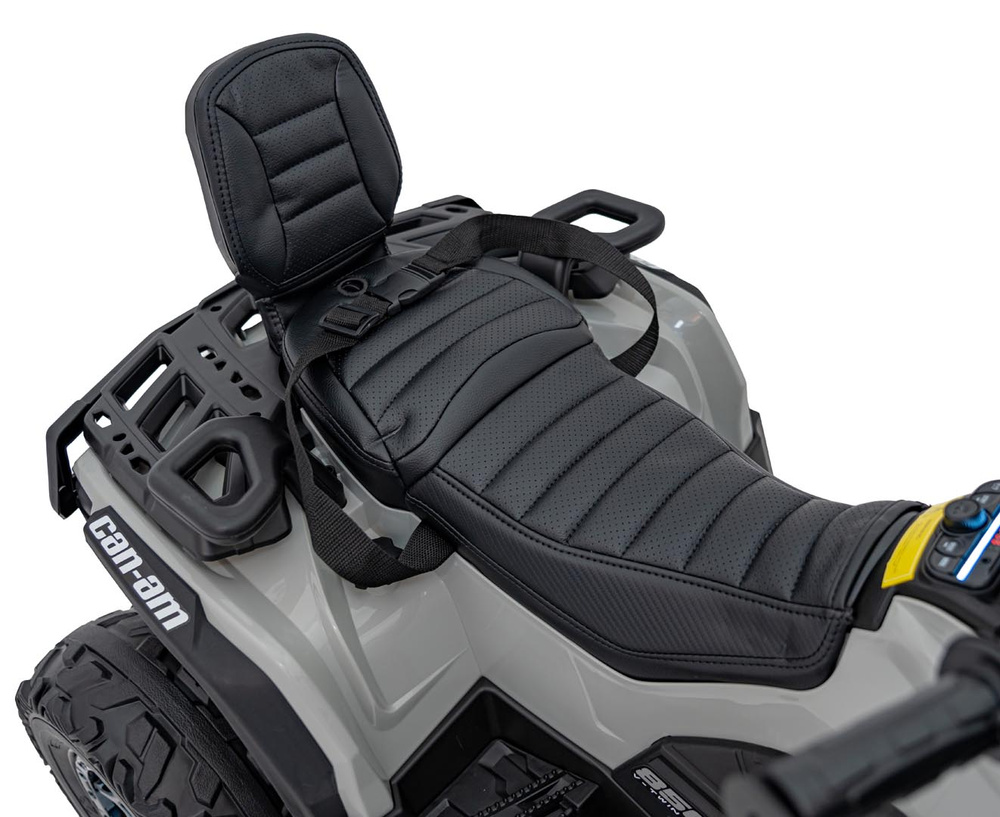 Quad Can Am Outlander ATV z Pilotem Szary