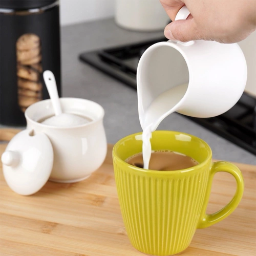 Cukierniczka i mlecznik porcelanowe białe 3 el.