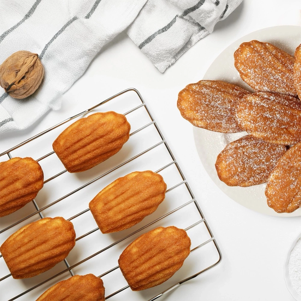 Forma do ciastek silikonowa beżowa muszelki 32x24,5 cm