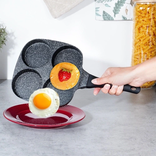 Patelnia do jajek granitowa 4 otwory BLACK LINE 19x19 cm