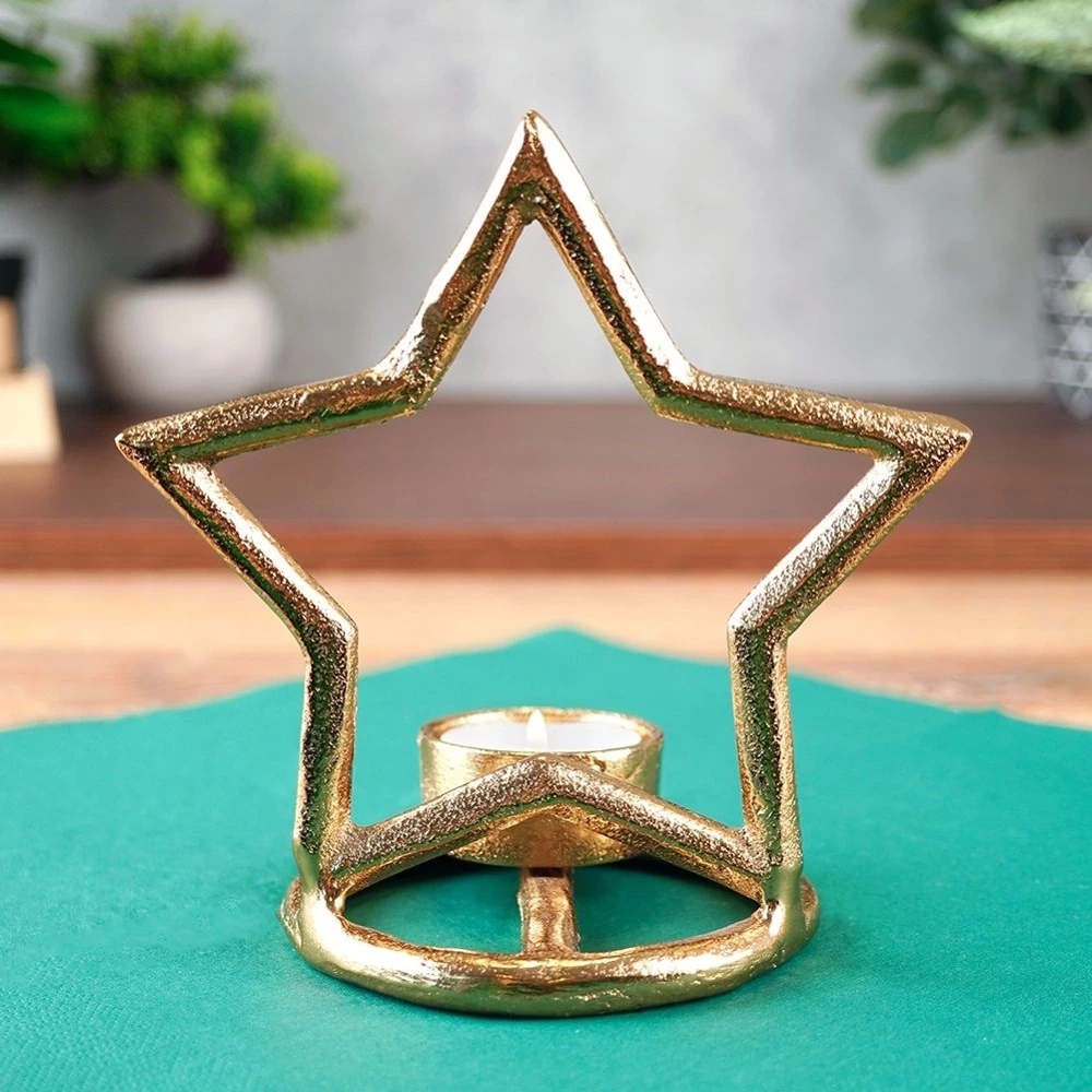 Świecznik aluminiowy złoty gwiazda 15,5 cm
