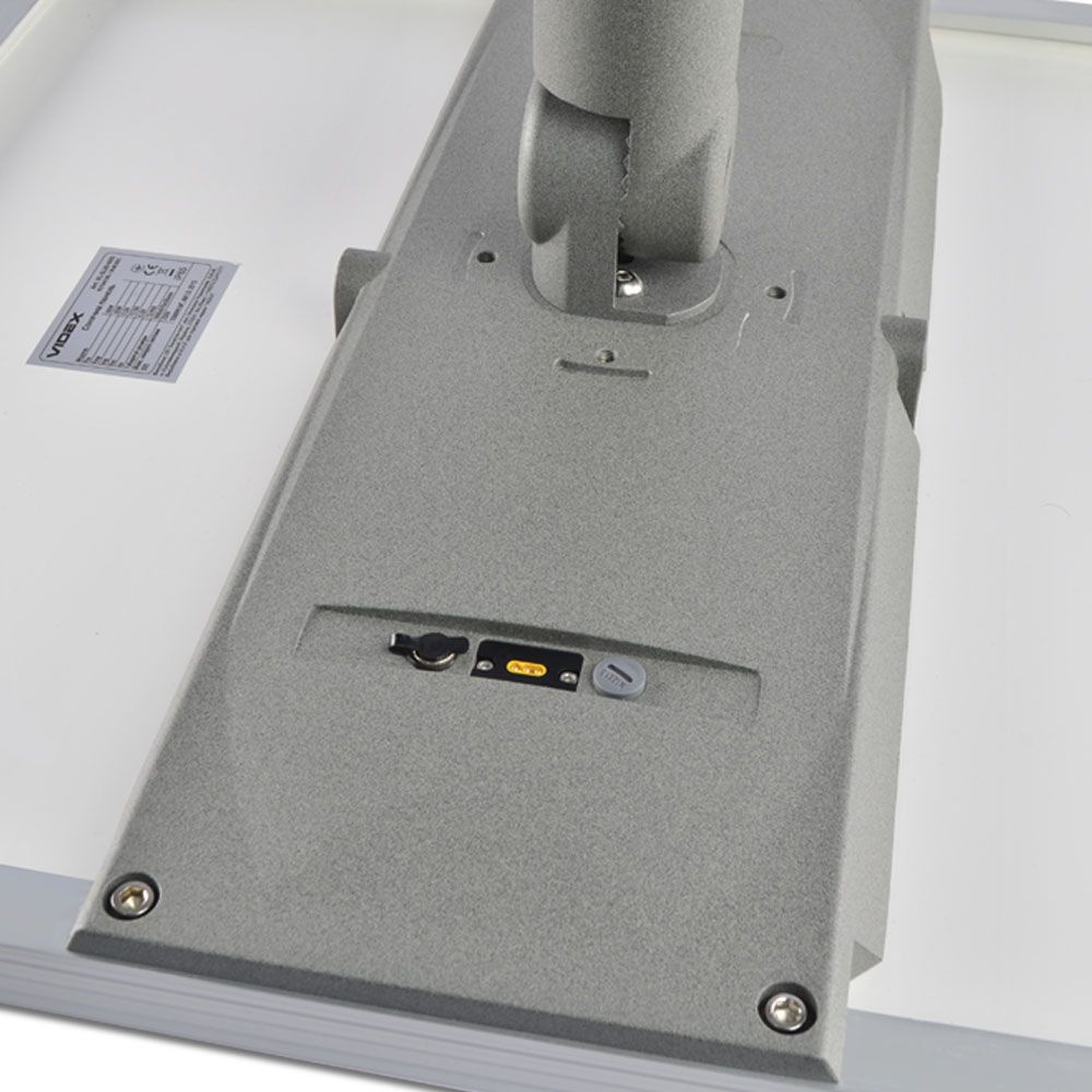 LAMPA ULICZNA VIDEX LED ZEWNĘTRZENA PANEL SŁONECZNY IP65 4300lm + PILOT