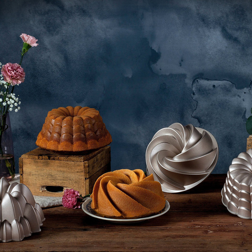 Forma do pieczenia babki, Ø22 cm Dr. Oetker