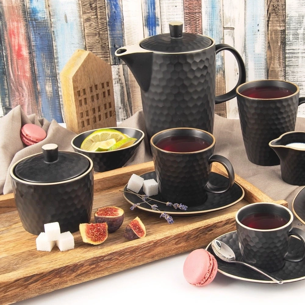 Filiżanka ze spodkiem ceramiczna czarna TEA TIME 235 ml