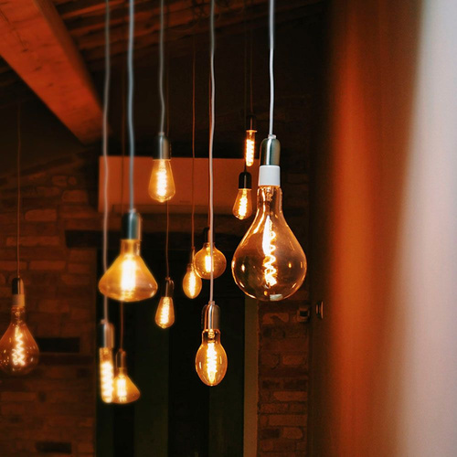 Żarówka LED Filament 8W 500lm 1800K E27 PS160