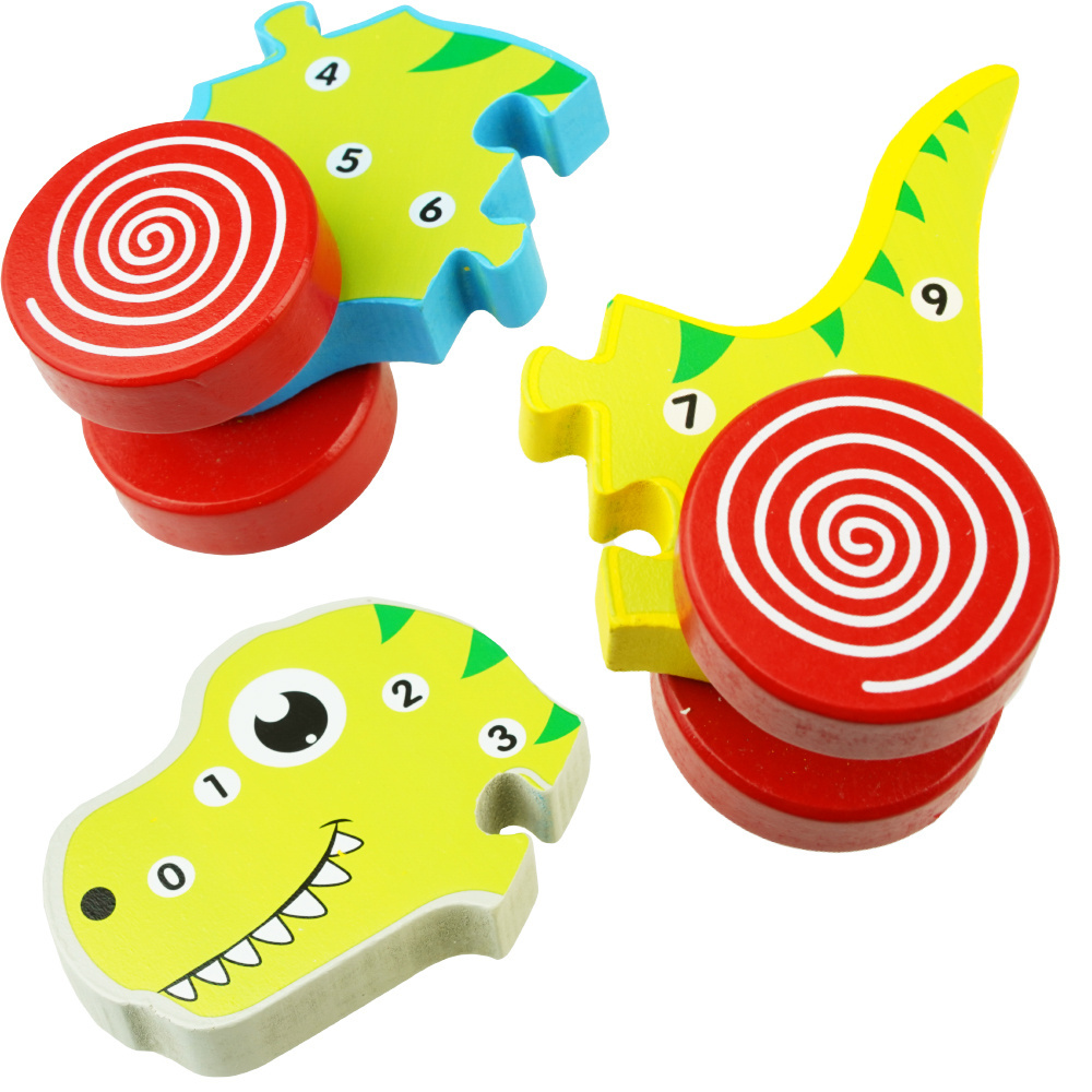 Drewniana układanka puzzle 3D Dinozaur na kółka do ciągnięcia